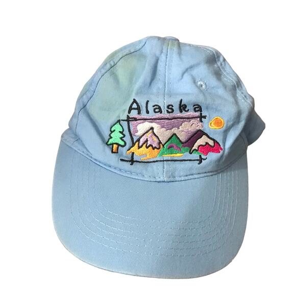 Vintage Other - Alaska landscape stitched hat